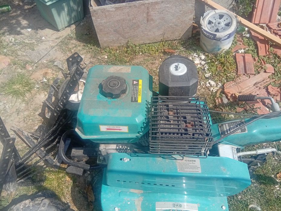 Motocultor aproape nou
