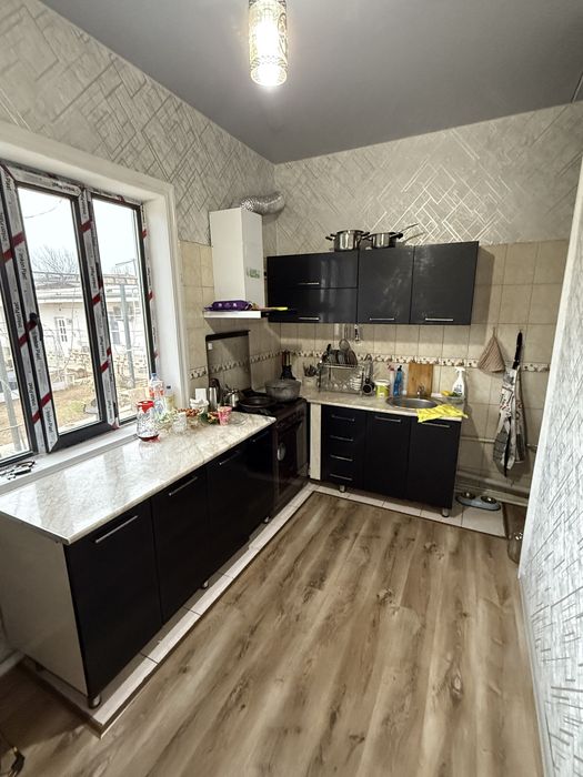 Участка (котедж) в Кибрае