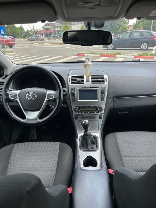 TOYOTA Avensis 2015 — imagine 5