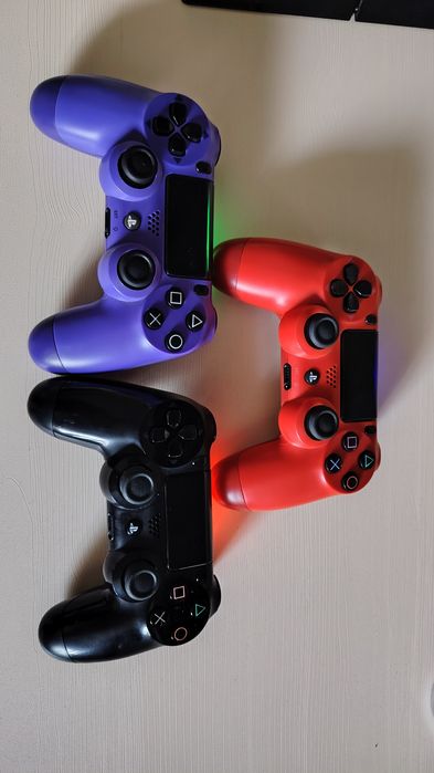 Продам PS 4 fat 1tb