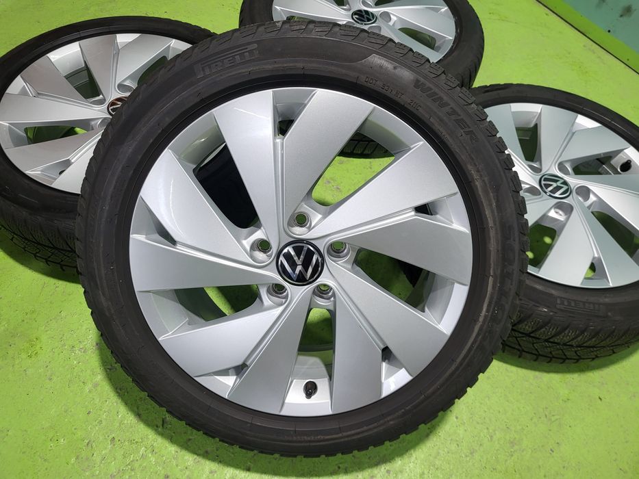 17 5×112 Vw Golf 8 лети джанти 5х112 голф 205/50/17 Pirelli