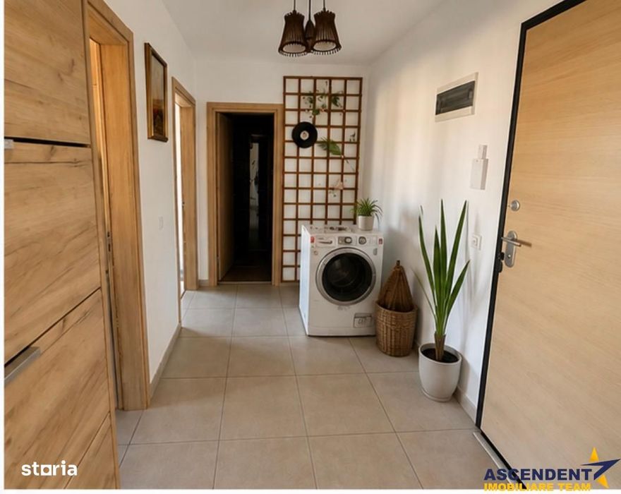 Decomandat,luminos,2 camere, lift,balcon, parcare,2018, Tractorul,Bras