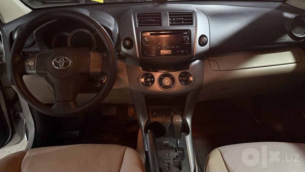 Продается Toyota RAV4 2008 Long
