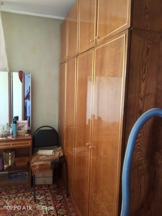 Продам спальный гарнитур