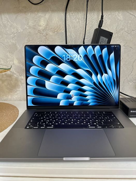 Macbook 16” M1 Pro