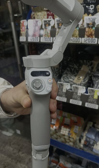 Telefon uchun stablizator DJI osmo mobile SE