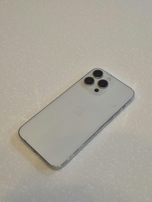 Продам или обменяю Iphone 14 Pro Max 512GB Белый в идеальном состоянии