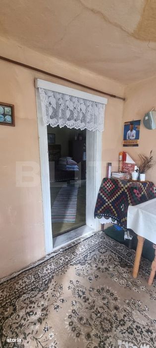 Casa cu doua corpuri