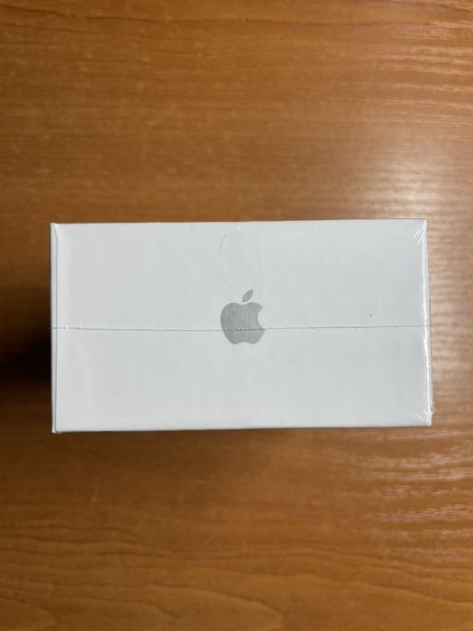 На вашето внимание Airpods pro 3