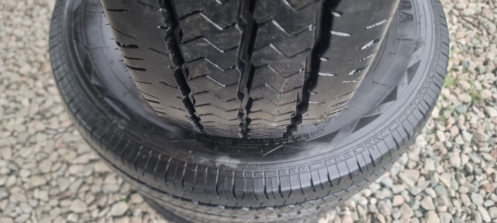 Грузовой шины...