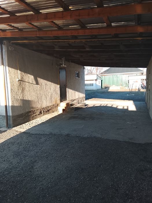 Продам дом из четырех комнат