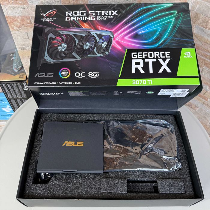 Видеокарта ASUS ROG Strix GeForce® RTX™ 3070 Ti OC, 8GB GDDR6X