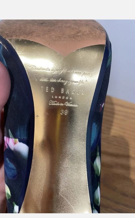 Обувки Ted Baker 38-39 флорал с висок ток