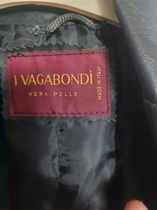 Geaca piele         .