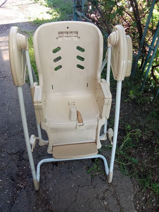Детское кресло качалка.