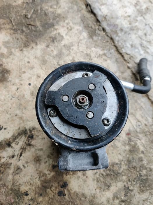 Compresor clima AC Seat Exeo Audi A4 A5 A6 Skoda Vw Passat Tiguan Golf motor 2.0 TDi 8FK351135-421