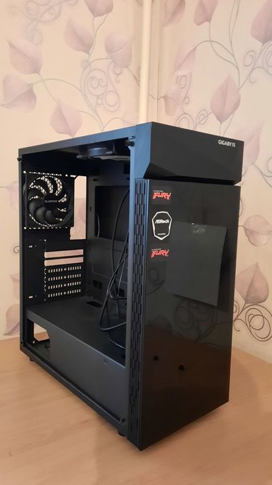 Корпус Gigabyte GB-C200G