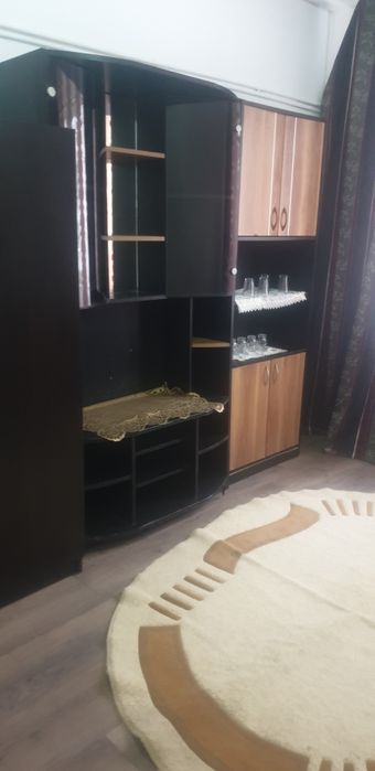 Închiriez garsonieră