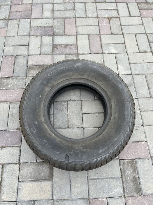 Зимние шины | 235/75/R15 шипы