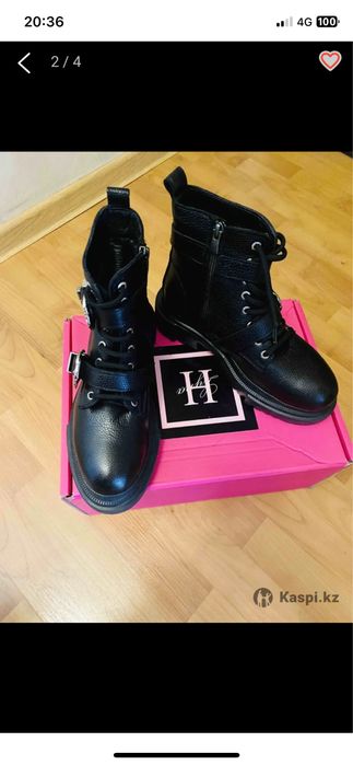 Ботинки демисезонные.
