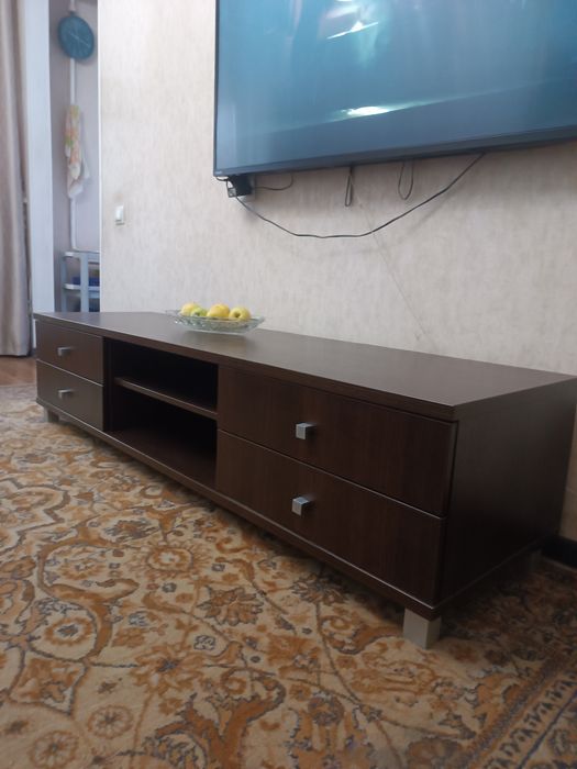 Тумба под телевизор
