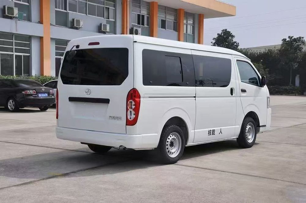 Joylong A4 mikroavtobus