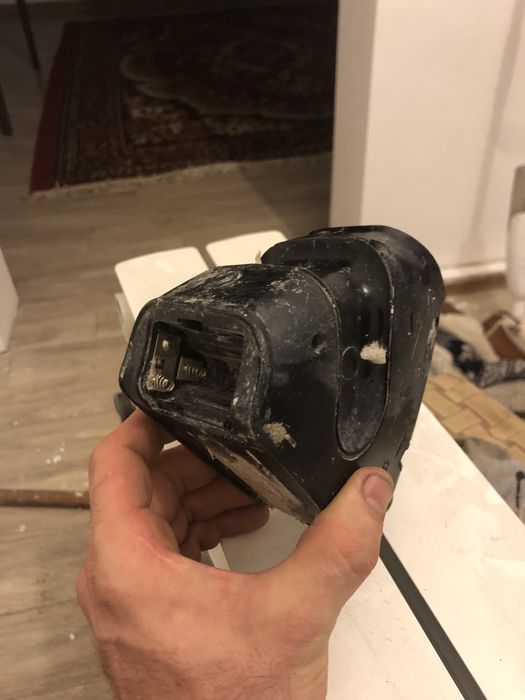 Болгарка, перфоратор, лазерный уровень;