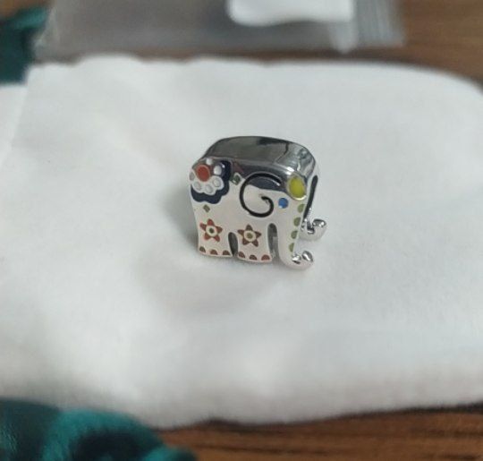 Новые комплекты из серебра высшего качества