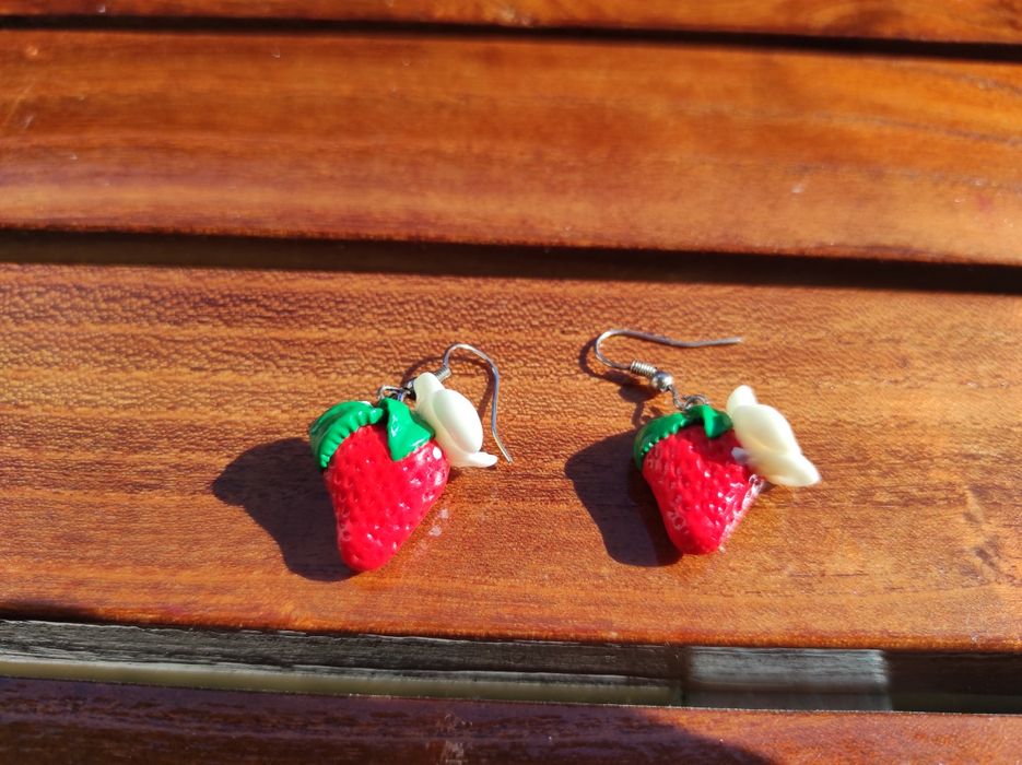 Обеци "Ягодки" от полимерна глина