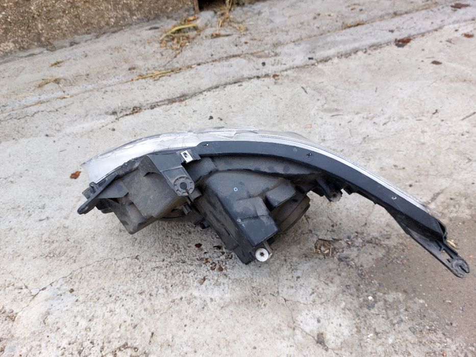 Фара правая на шевролет кобальт