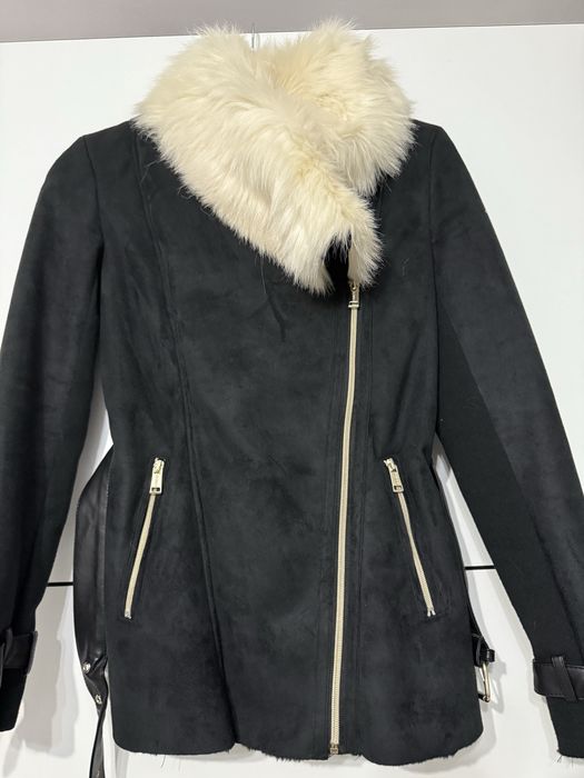 Palton de iarnă Guess