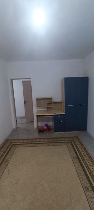 Срочно подселениеге бала керек