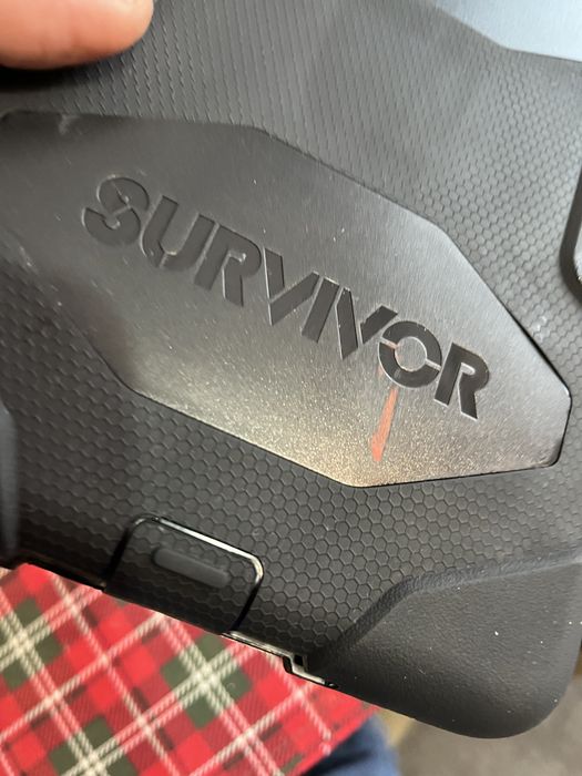 Husa survivor ipad  mini
