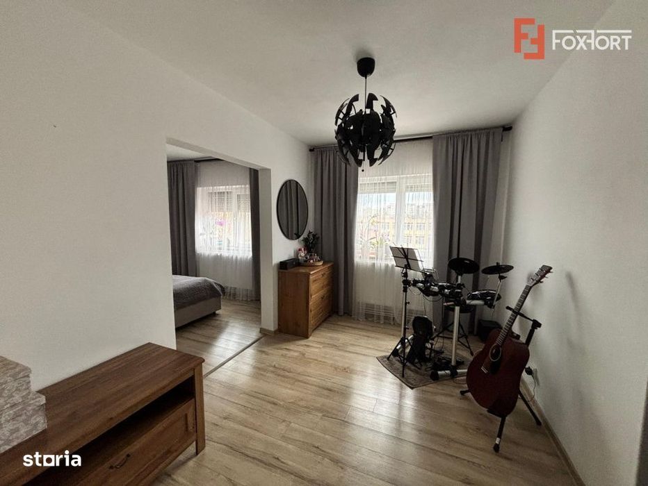 Apartament cu 5 camere, 95 mp utili - zona Fortuna