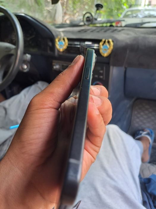 Айфон 15 сатылады срочна