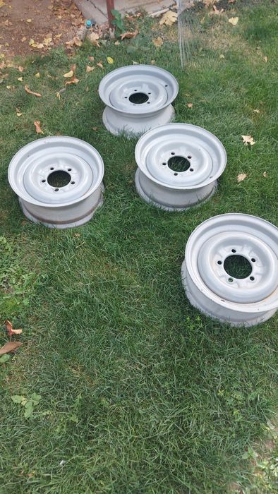 Диски на уаз 15диаметр