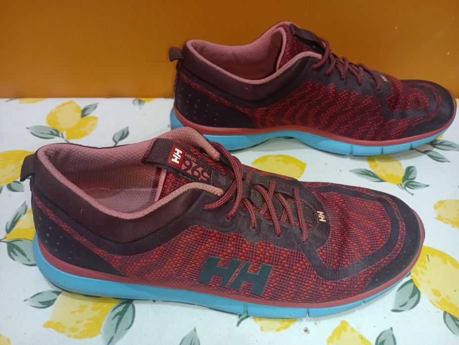 Helly Hansen Unisex N 40 - 11 €