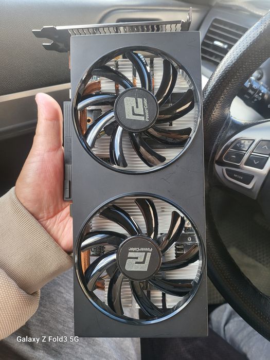 Видеокарта 5500ХТ 8 Gb