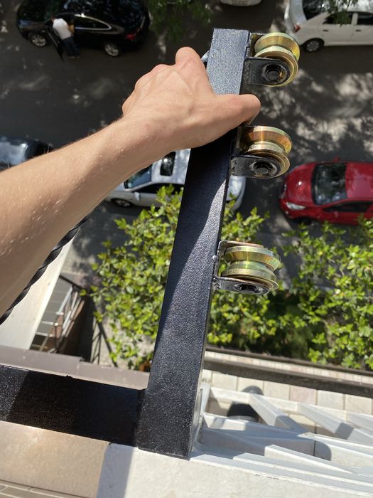 Козырек Ролик для белья установка реставрация