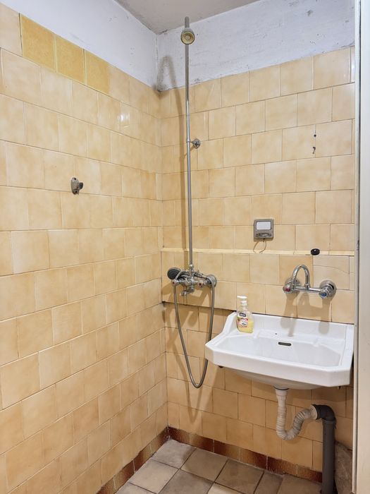 Продава апартамент две стаи и кухня в гр. Казанлък