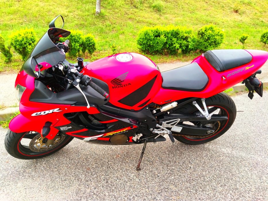 Honda f4i super sport vând sau schimb cu auto