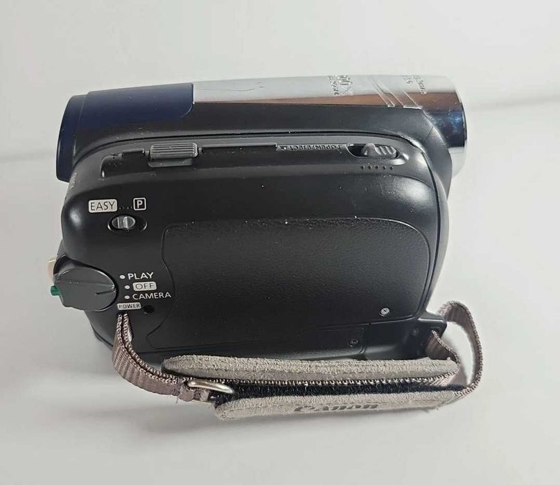 Camera video de colectie cu caseta minidv Canon