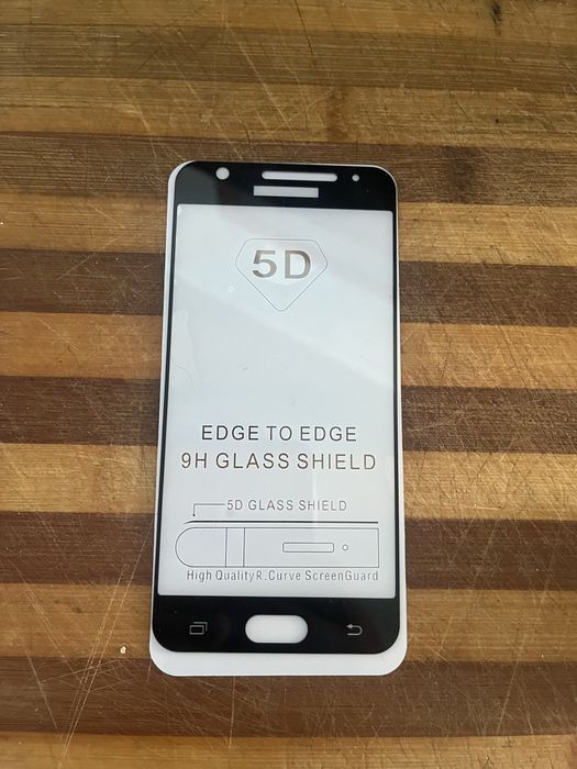 Продается два стекла защитных