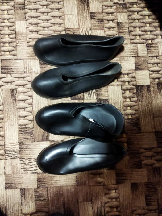 Продам шапку и галоши