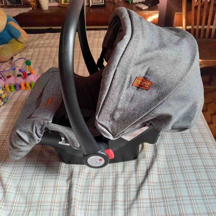 Столче за кола - mony poly