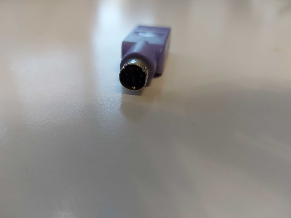 Компютърни кабели