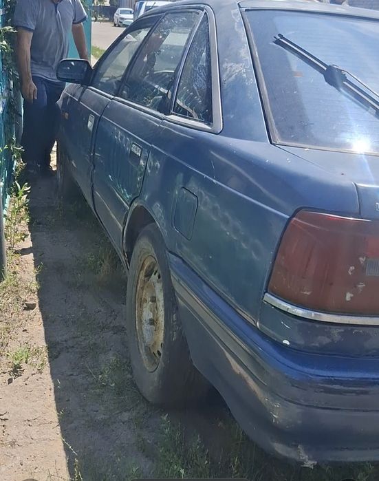 Продам мазду 626 хедчбек.