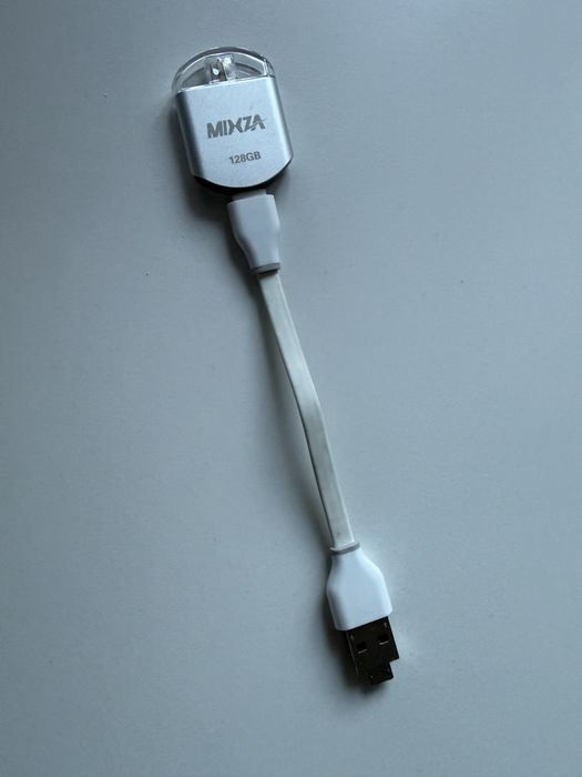 Lightning Flash drive 128Gb + Lighning card reader