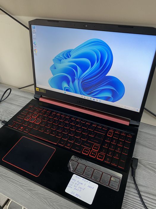Acer Nitro 5 ноутбук