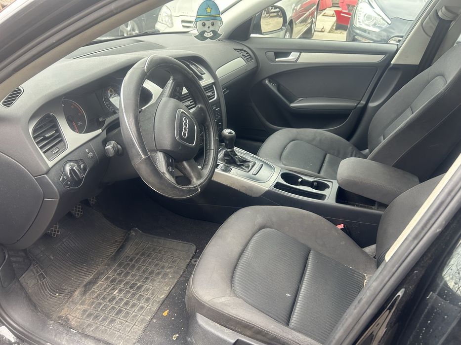 Audi A4 B8 2.0 TDI 143 к.с. 6 ст. скоростна кутия 2009г. НА ЧАСТИ
